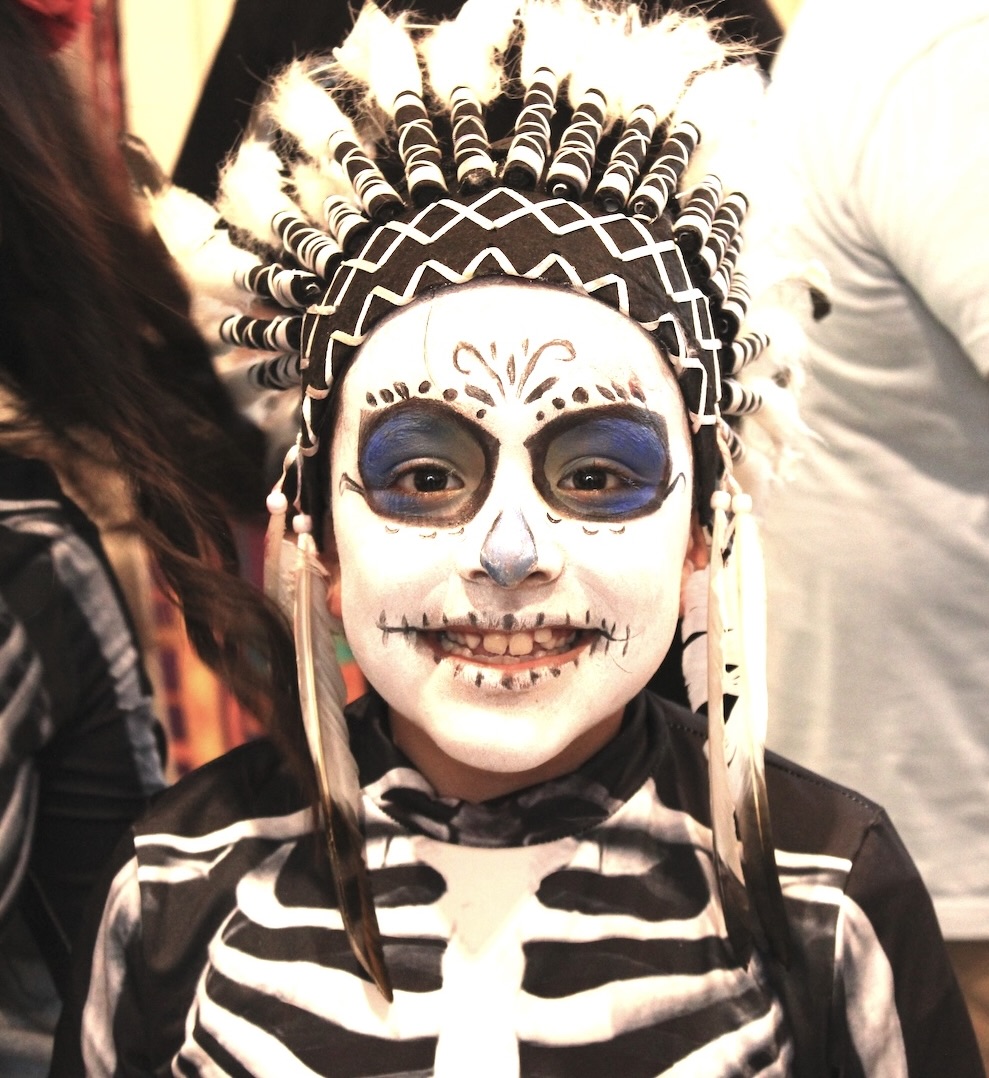 El Centro NW hosts Día de los Muertos celebration